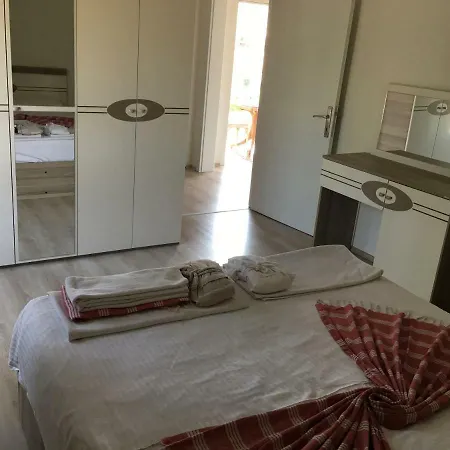 Doc's Wellness & Otel 4*