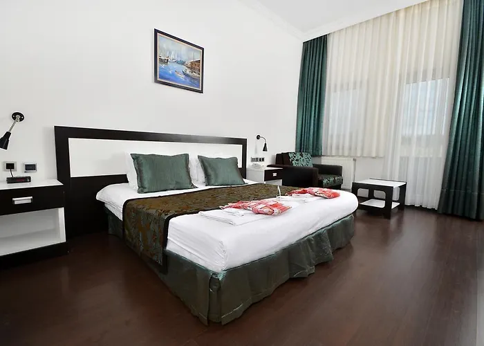 Doc's Thermal Wellness & Detox 4*